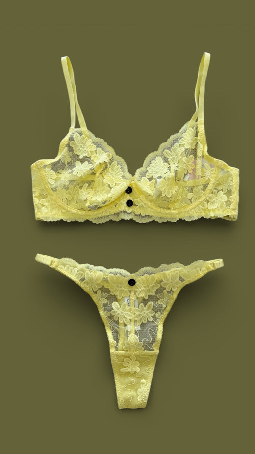 completo lingerie flowers