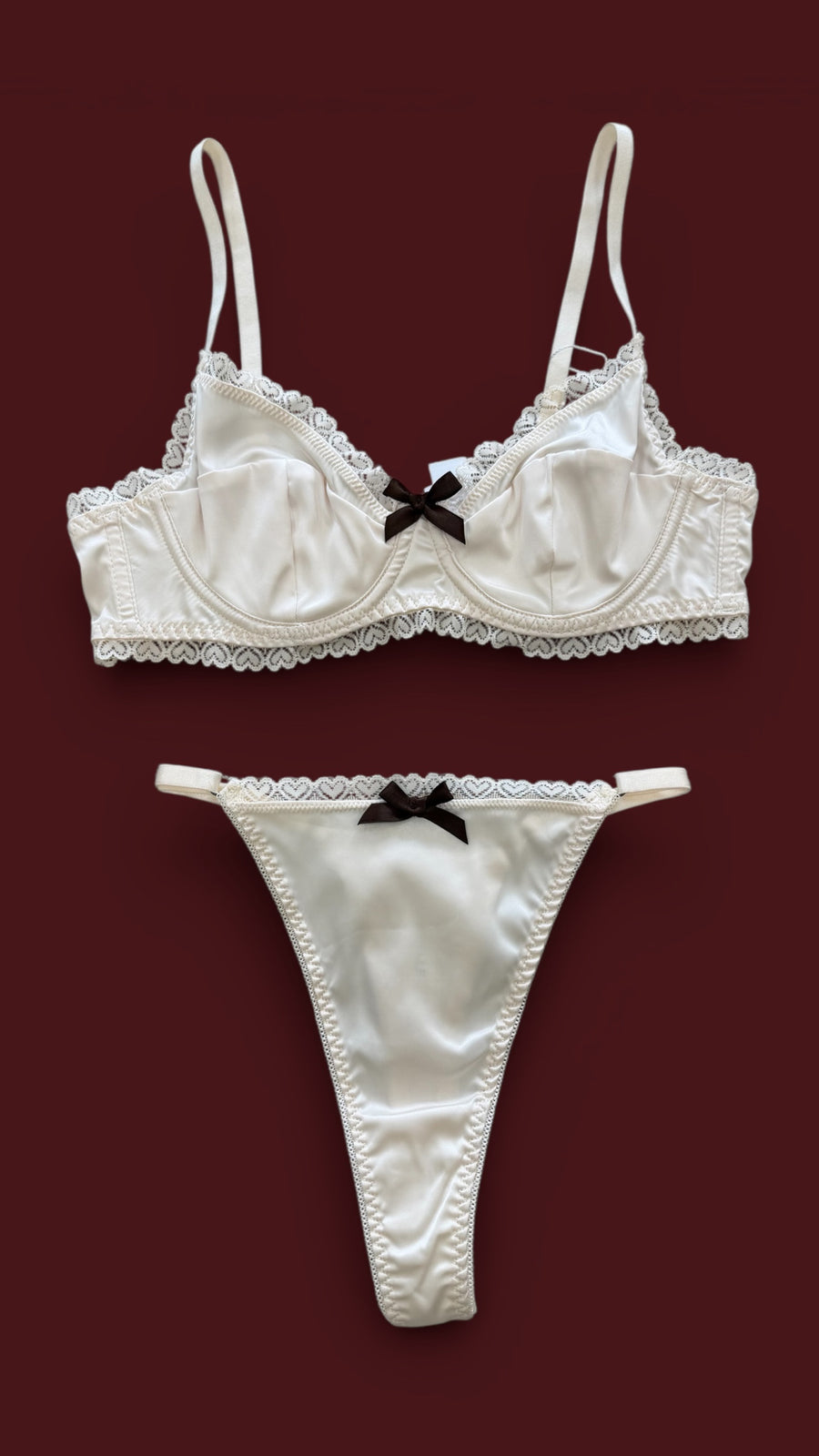 completo lingerie panna con fiocchetto marrone