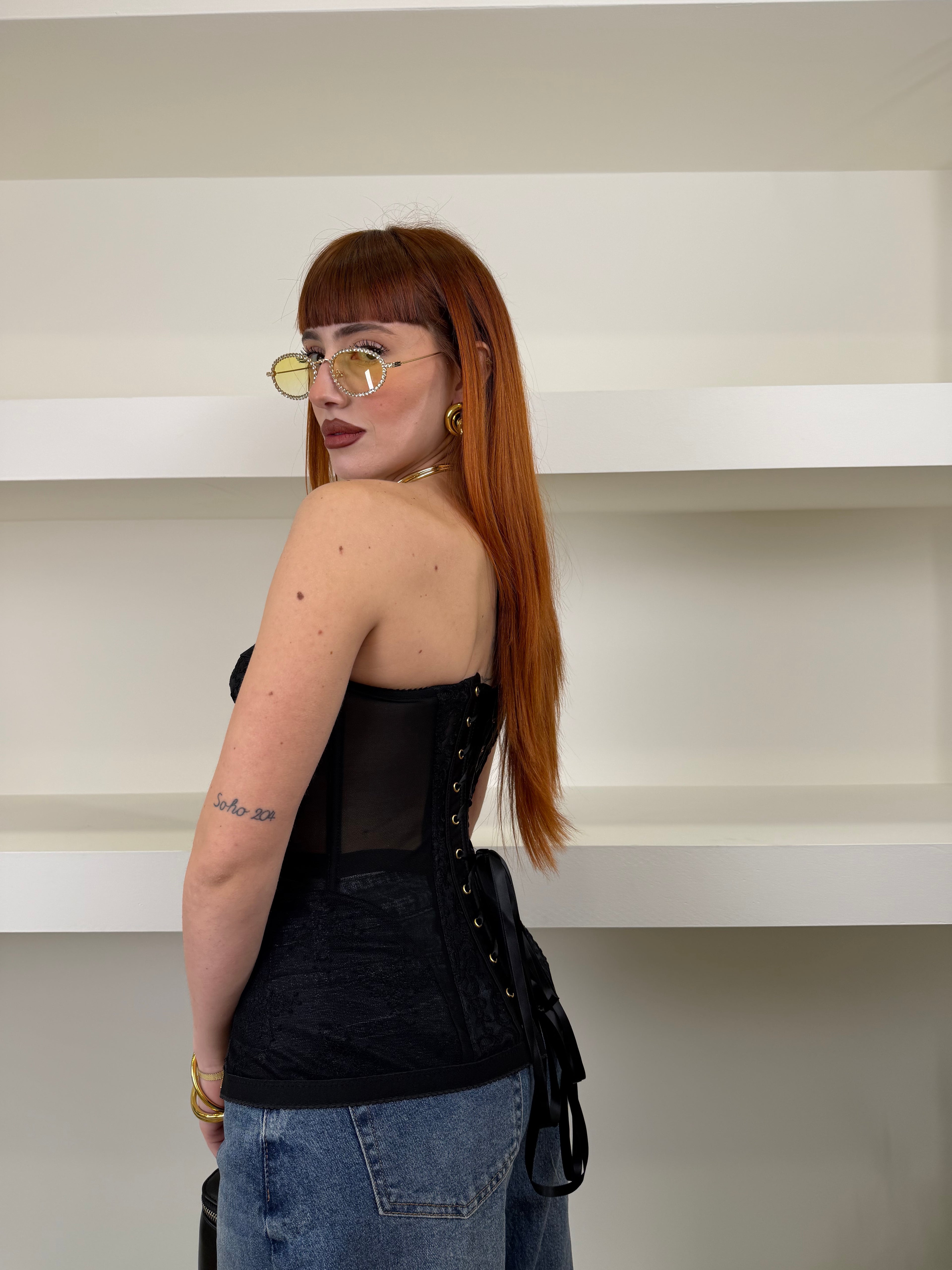 corsetto bridgerton nero