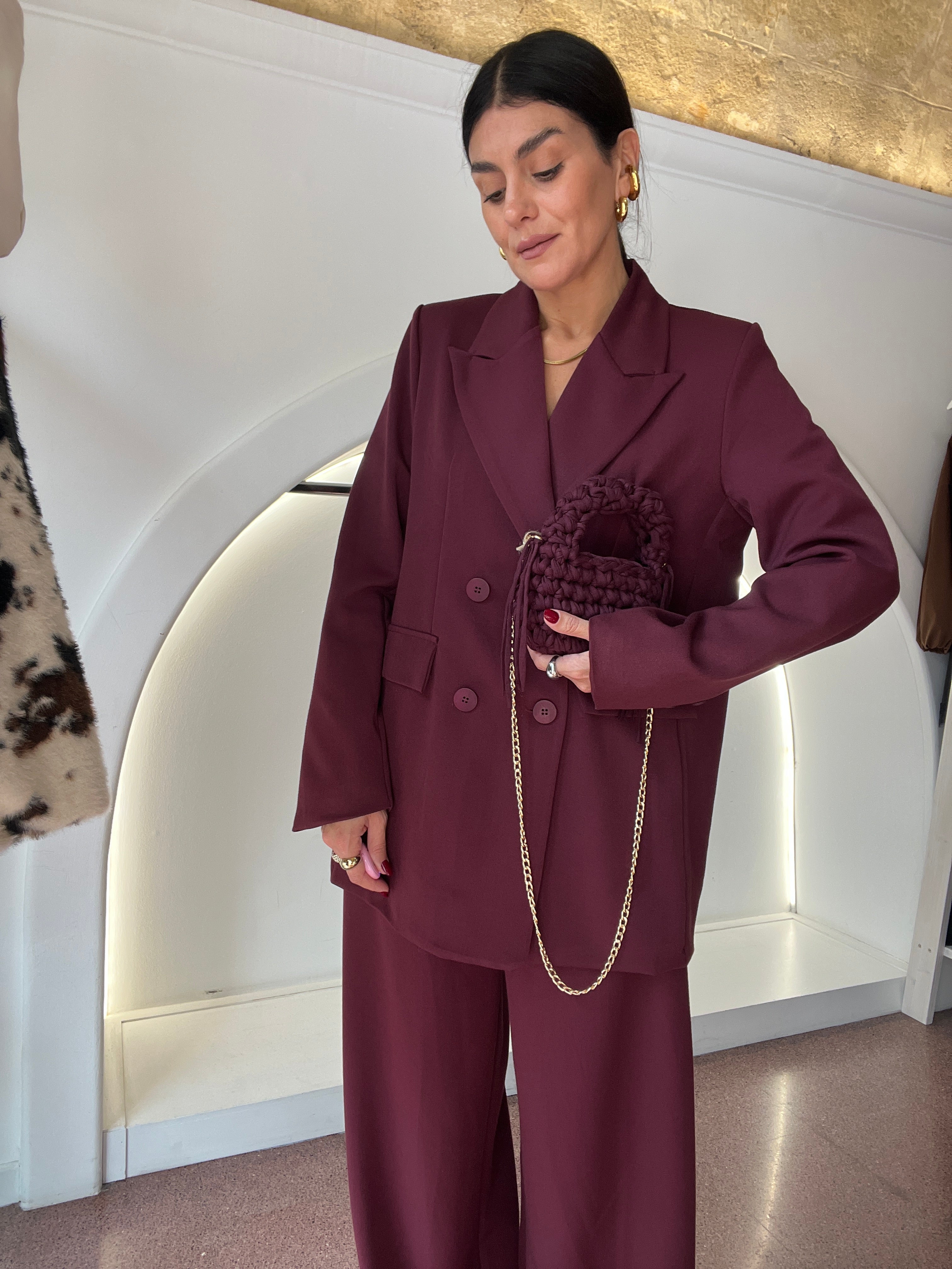 tailleur Monique wine