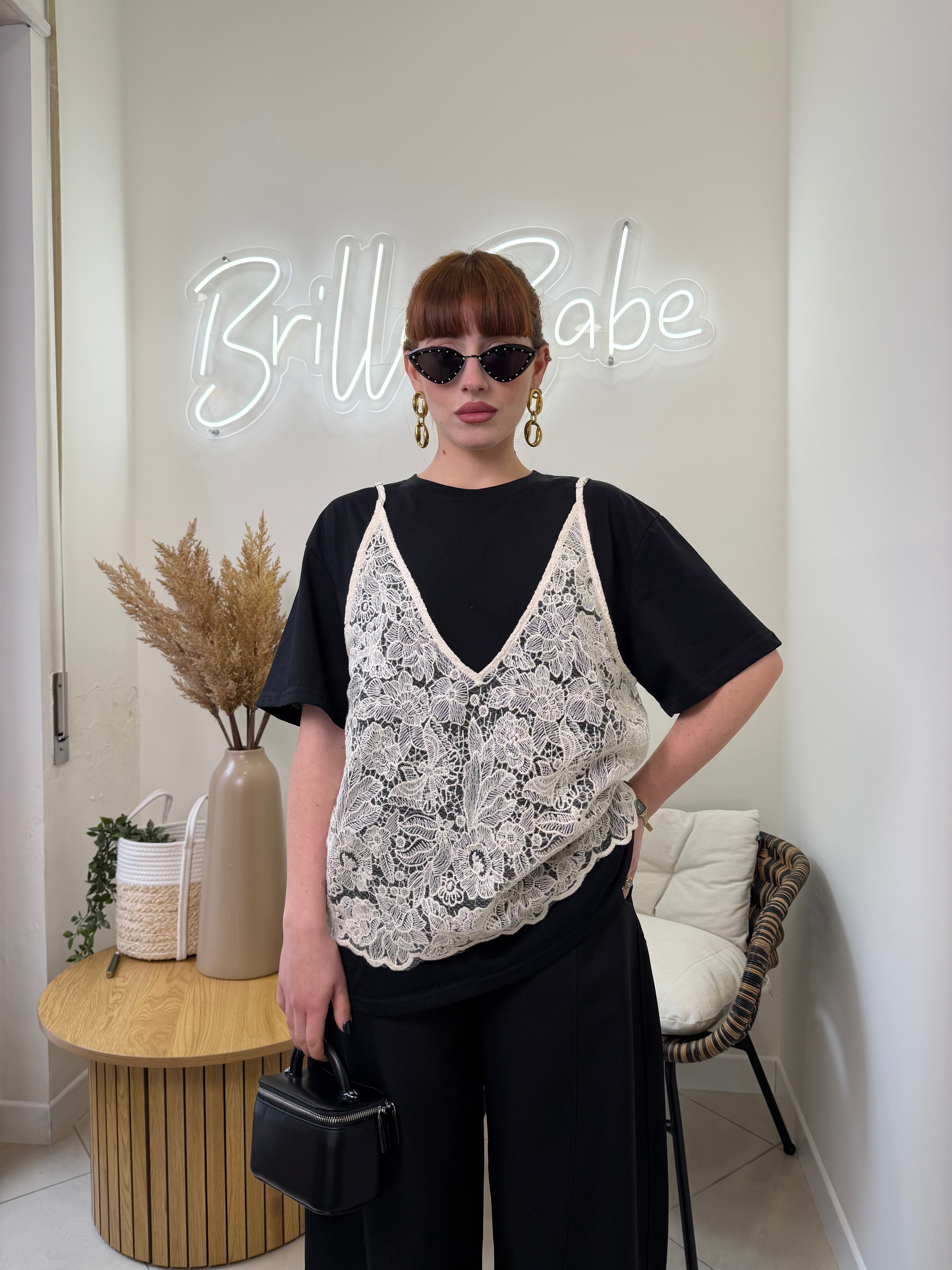 t-shirt con canotta