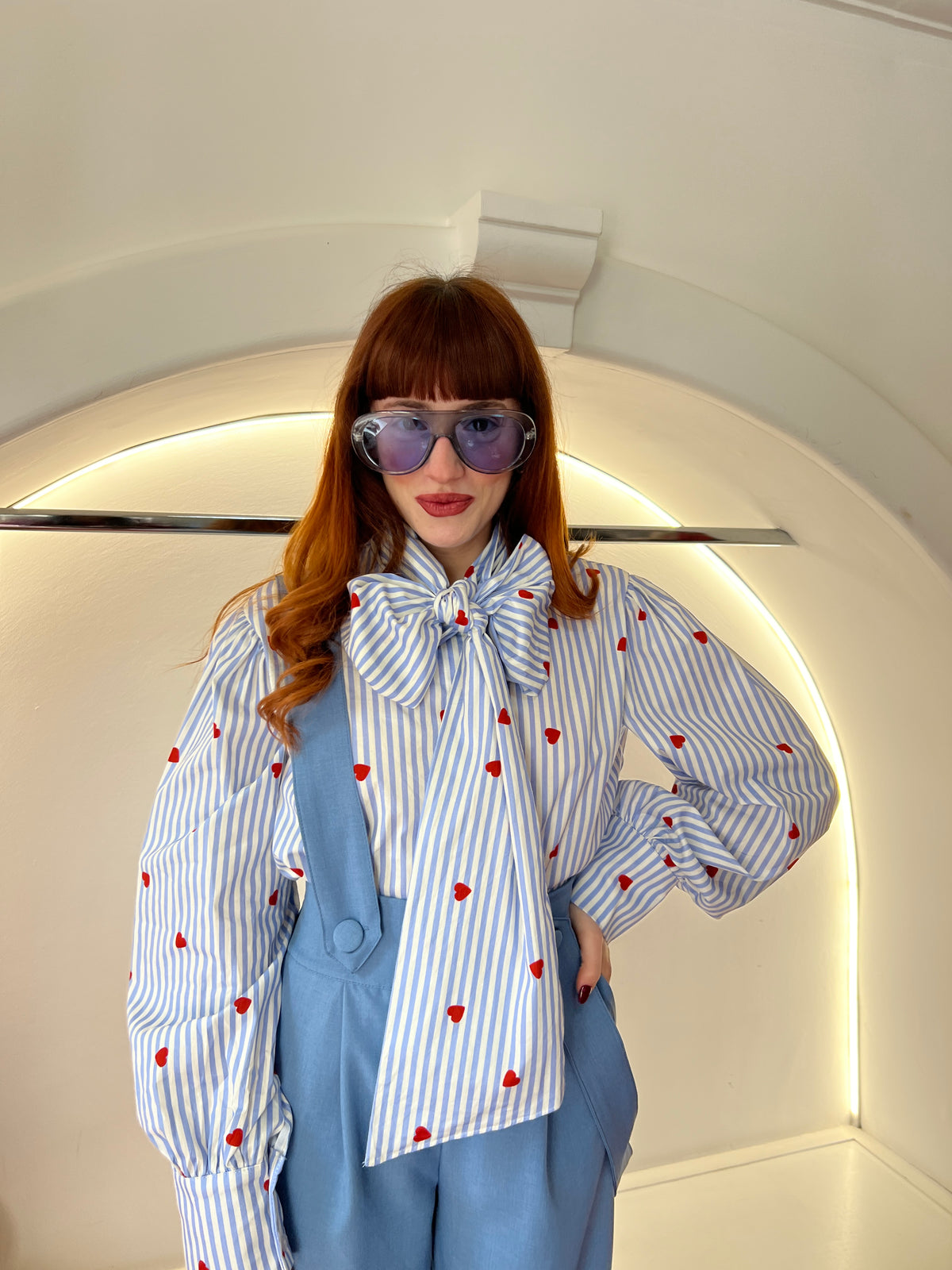 camicia cuoricini con fiocco