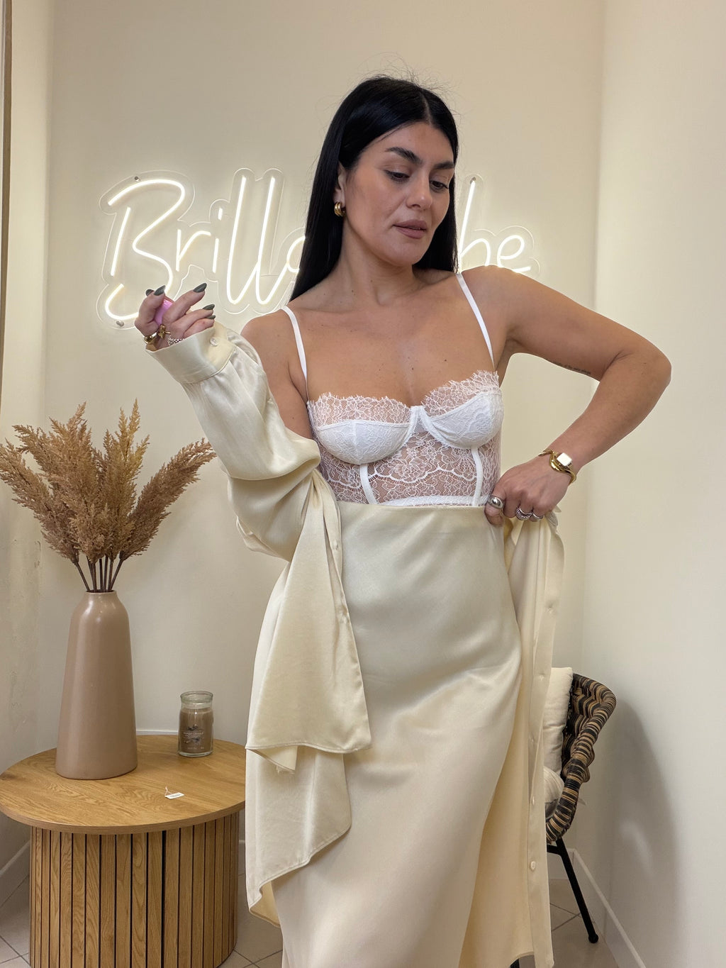 completo Diana champagne  satin by lumina