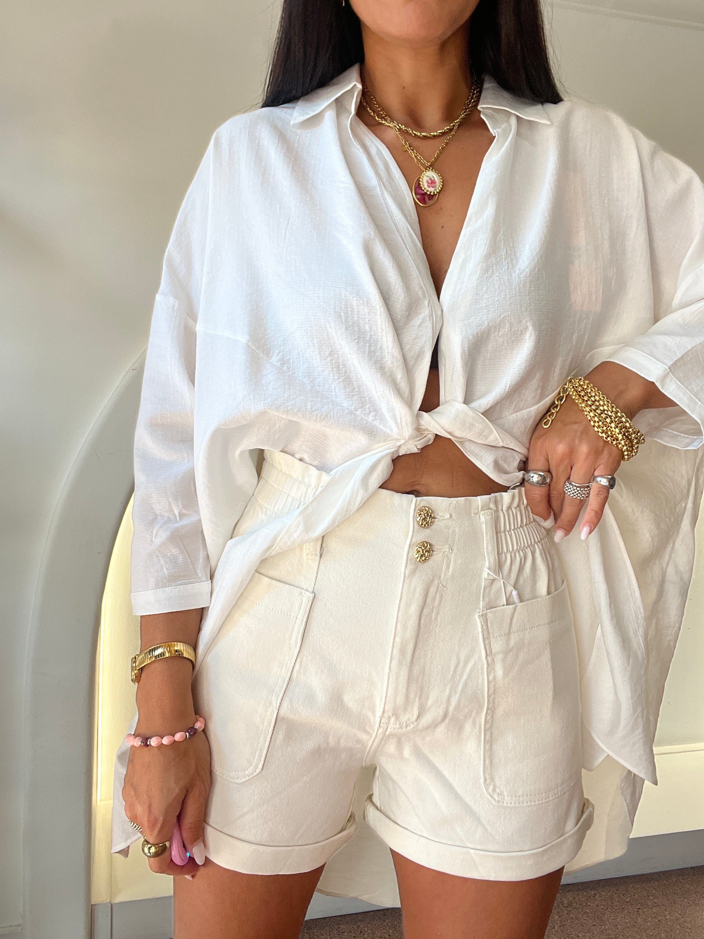 shorts bottone oro